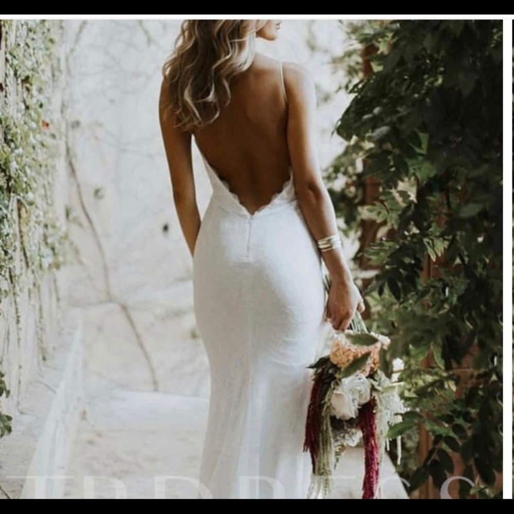 Wedding gown